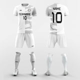 half splicing custom soccer jersey kit